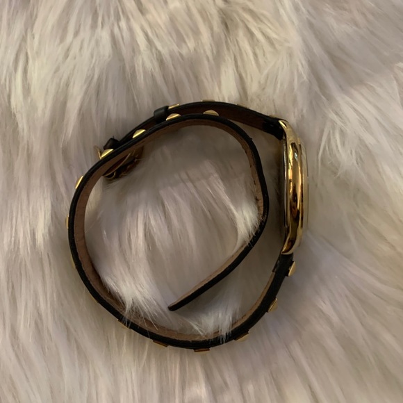 Michael Kors Wrist Wrap - Picture 4 of 7